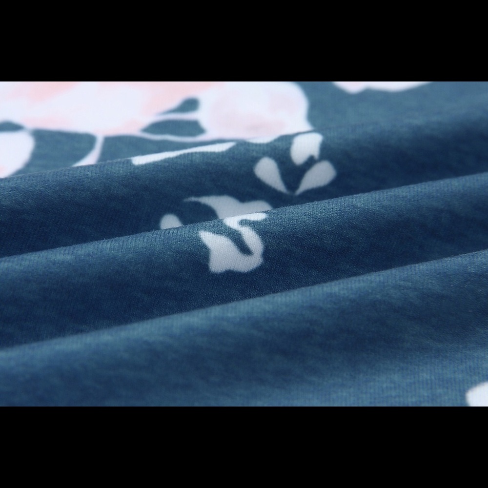 Blue floral hoodie - Picture 5 of 6